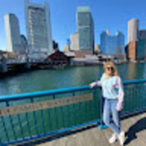 Meet your Posher, Nihan